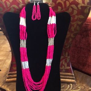 Beaded fushia and white necklace set